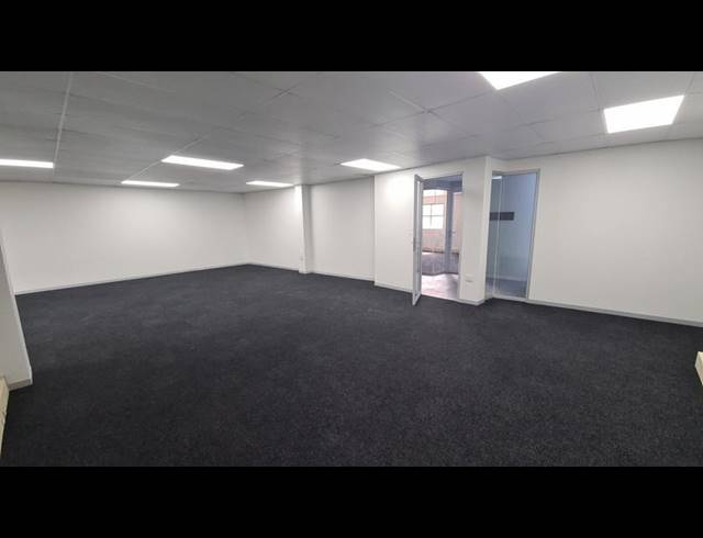 BUSINESS PROPERTY TO RENT IN HALFWAY GARDENS